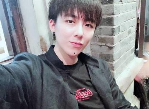抖音网红黑料吃瓜在线,吃瓜群众在线围观娱乐圈风云