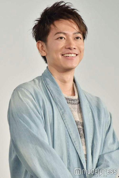港台男明星网红,魅力四溢的虚拟偶像江湖