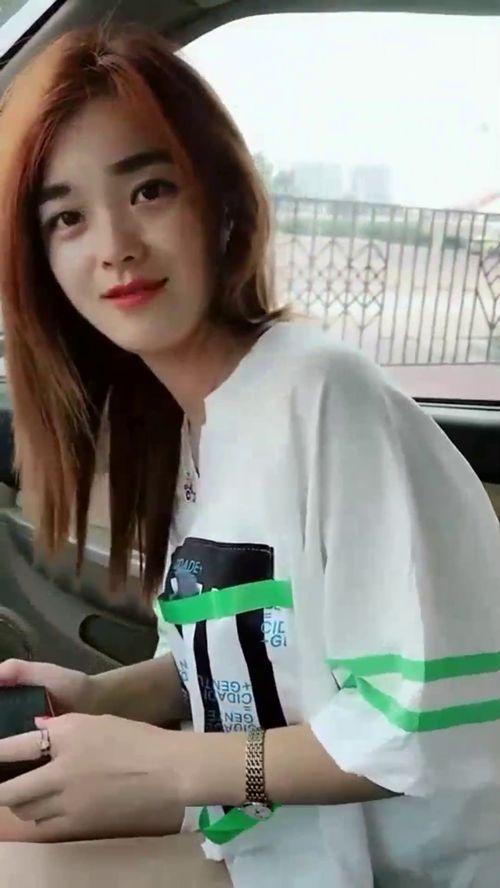 明星网红小姐姐,揭秘明星网红的时尚生活与人气秘诀”