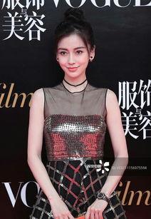 明星网红全身镜,网红明星全身镜下的时尚魅力揭秘