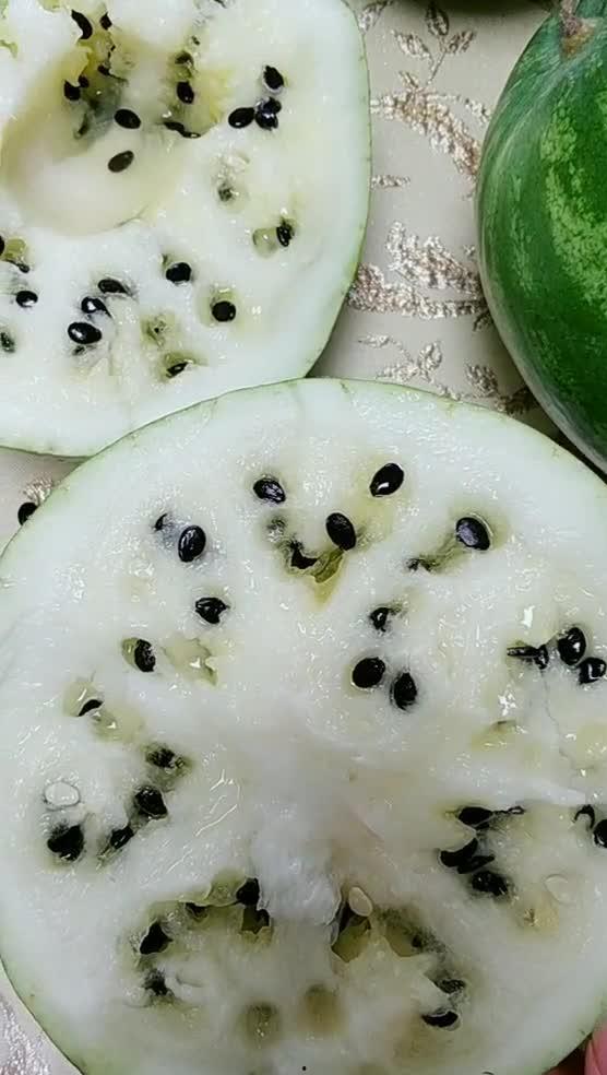 黑瓜里面的籽可以吃吗吗,美味可口的天然零食探索