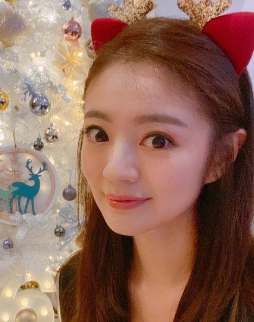 明星网红来姨妈,揭秘姨妈期间的时尚穿搭与生活点滴