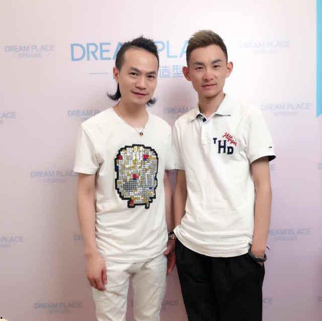 采访男明星网红,揭秘他的成名之路与生活点滴