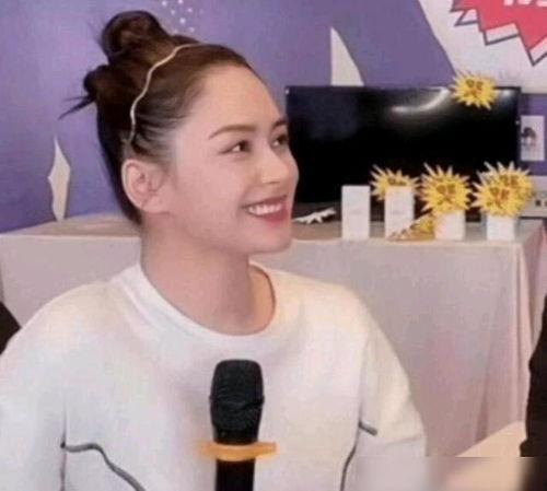 过气明星网红直播,重燃人气之路