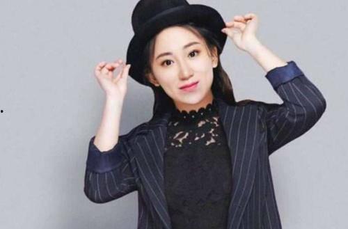 酒吧明星网红大佬,明星网红大佬的璀璨夜生活