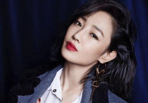 何小红明星网红,从网红到明星，揭秘她的蜕变之路”